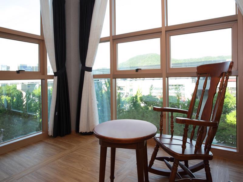 Ariana Hotel Daegu Exterior photo